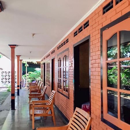 Oka Homestay Mitra Reddoorz Ματαράμ Εξωτερικό φωτογραφία