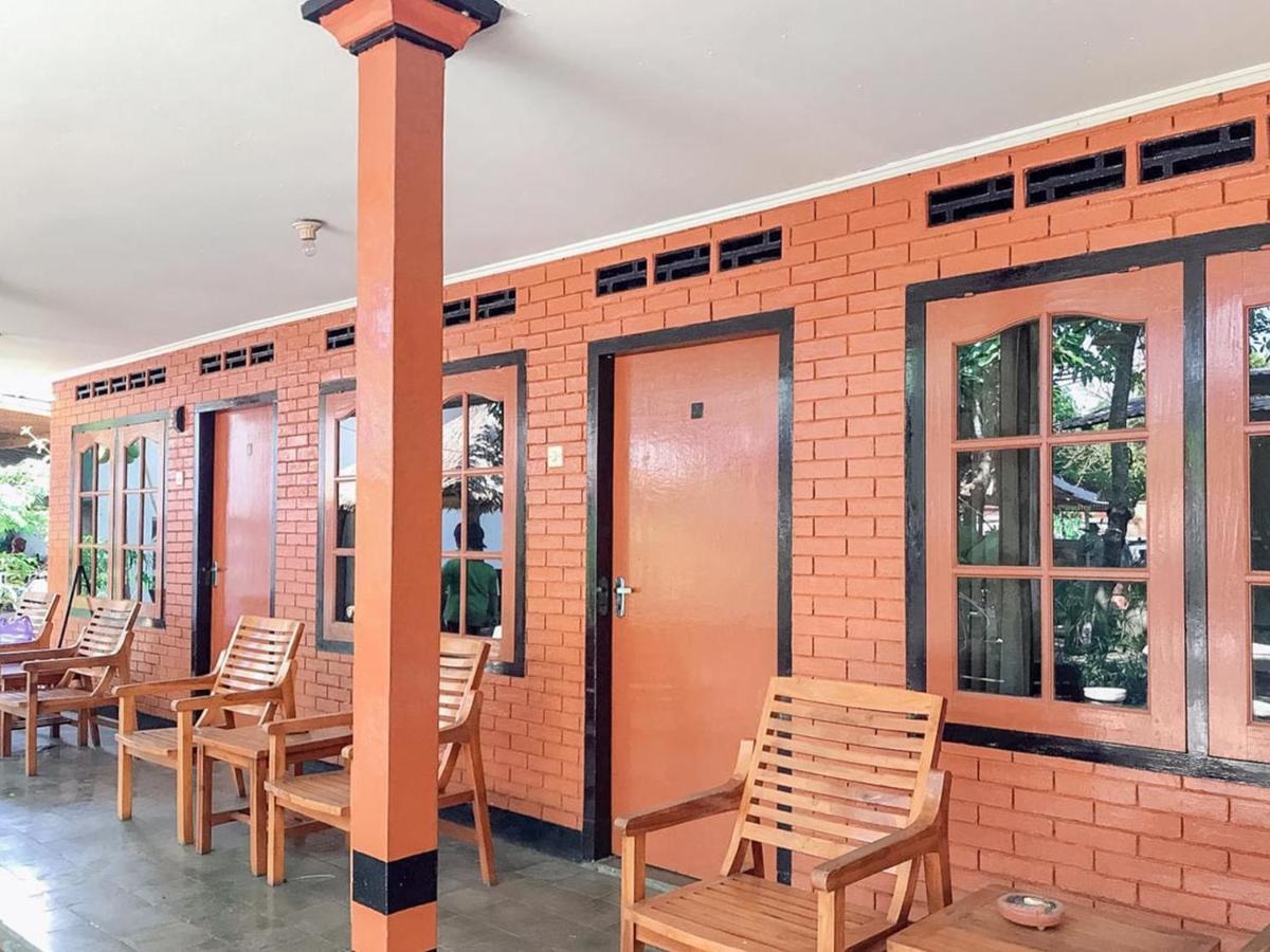 Oka Homestay Mitra Reddoorz Ματαράμ Εξωτερικό φωτογραφία